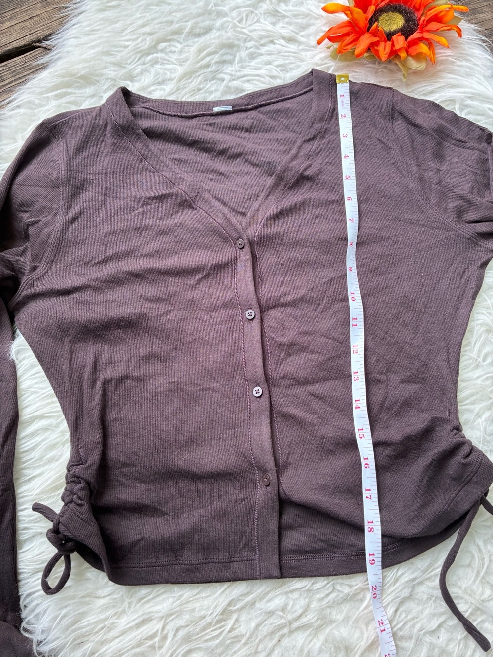 🌺LULULEMON button down ribbed long sleeve top 🌺 - Picture 10 of 12